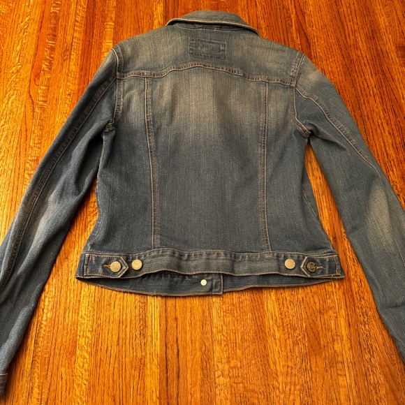 Ann Taylor Loft distressed jean jacket, size extra small - Picture 9 of 12